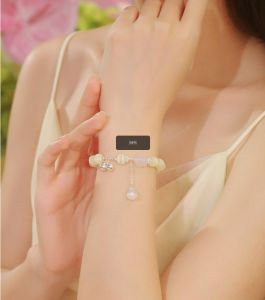 ZHOU LIU FU 周六福 S925 Sterling Silver Glass Bracelet Colorful Glass Beads Pixiu & Butterfly Whimsical Floral Charm Jewelry Cute Gift for Women Girls 17cm J1914688 J1914628 J1914615 J1913978