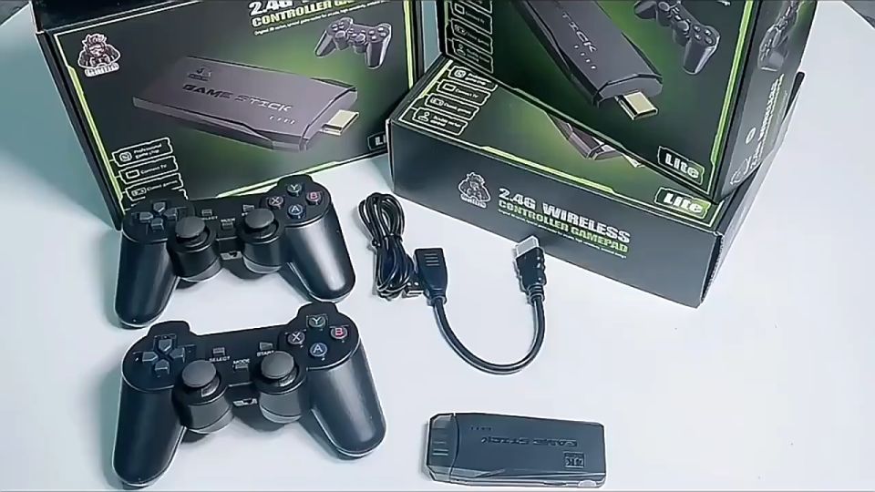 M8 Pro Video Game Console 2.4G Dual Wireless Controller Game Stick 4K TV Retro Video Game Console 20000 Games 64GB Retro Game