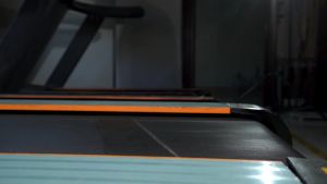 Sepatu Barefoot & Aqua Shoes: Pilihan Terbaik untuk Olahraga & Travelling