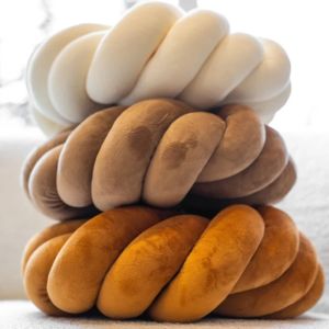 หมอนอิงปมทำมือทรงกลม ของตกแต่งบ้าน หมอนอิงสำหรับเตียง หมอนอิงสำหรับโซฟา เก้าอี้ ห้องนอน ของขวัญคริสต์มาส