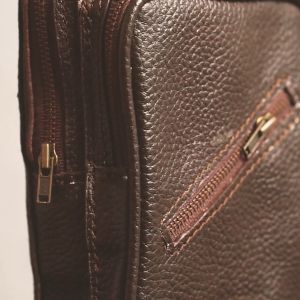 Lecari Beyond Belt Pouch Kulit: Aksesoris Kulit Berkualitas untuk E-commerce