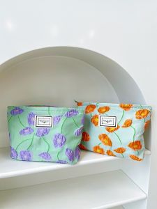 Floral Canvas Makeup Bag Zipper Inner Pocket Large Capacity Storage Bag New Portable High-End Feelings Contrast Color Design