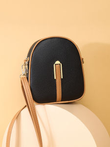 Fashionable Lightweight Crossbody Bag for Women Summer Small Phone Bag Elegant Lady Style Zipper Closure Soft PU Leather