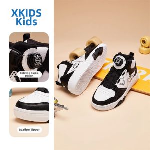 XTEP | Rotating Button High-Top Canvas Shoes