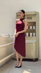 NEWเดรสซาตินคอเต่าไหล่ล้ำชายเฉียง