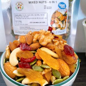 (500GR) HẠT MIX GỒM 6 LOẠI HẠT SẤY NGUYÊN VỊ ( ĂN HEALTHY MIX NUTS HẠNH NHÂN HẠT ĐIỀU ÓC CHÓ HẠT BÍ VIỆT QUẤT NHO KHÔ) shop mebenbull2229 mebenbul