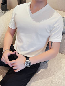 เสื้อยืดแขนสั้นผู้ชายสีบริสุทธิ์ผ้าไหมน้ําแข็งคอวีครึ่งแขนแฟชั่นฤดูร้อนสลิมฟิตคอหัวใจไก่หนาเสื้อฐานสีขาว