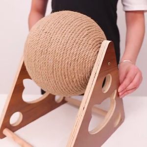 Cute Q cat scratcher ball cat scratching board  cat ball mainan kucing cat toys for cats 貓抓板