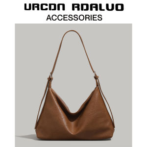 UR Simple Large Capacity Tote Bag 2025 New Fashion Commuter Underarm Womens College Student Book Bag Handbag
