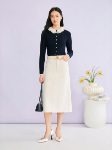 Elegant Removable Organza Round Neck Wool Blend Sweater