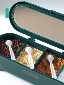 Seasoning Container Box Kitchen Dustproof Cover Compartment Chopstick Spoon Sugar MSG Condiment Box Cafe Restaurant