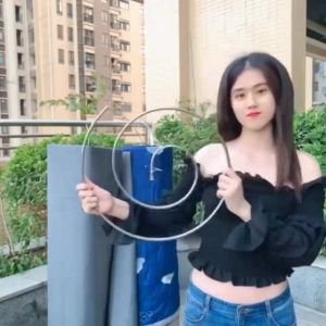 ไม้แขวนม้วน ผ้านวมผืนใหญ่ ทรงกลมเเบบเกลียว ประหยัดพื้นที่มากขึ้น โครงเหล็กแข็งแรง ตะขอหมุนได้ 360องศา ยาว2.2 เมตร