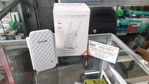 Bộ mở rộng sóng WiFi chuẩn N tốc độ 300Mbps Tenda A9