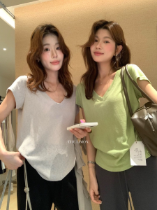 DUOFEIYAN | Korean Basic V-Neck Square Shoulder Casual Lightweight Comfortable Skinny T-Shirt