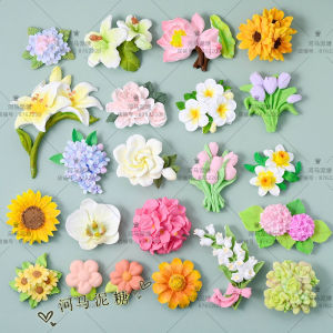 Mothers Day Scraper Flower Chrysanthemum Rose Lily Hydrangea Silicone Gypsum Baking Mold Kitchen Cooking Tools BBQ Supplies