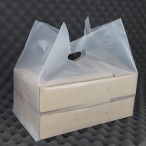 Kantong Plastik Dove 33x45 untuk Dus Pizza 25x25 / Kardus Catering 31x22 Packaging Box Hampers E-Flute Kotak Nasi Berkat Sekat Snack