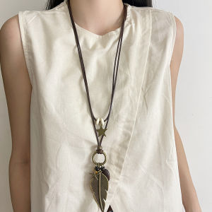 New Chinese Style Long Necklace Womens Retro Ethnic Beaded Leaf Feather Pendant Collarbone Chain Accessory out Fashion Jewelry