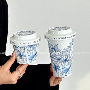 Large Capacity Ceramic Cup Chinese Style Blue And White Bird Handheld Lid Tea Cup Coffee Cup High Temperature Resistant Water Cup