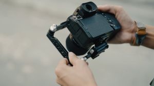 Ulanzi FALCAM F22 F38 F50 Quick Release Foldable Half Cage for Sony Canon Nikon Fujifilm Lumix Camera