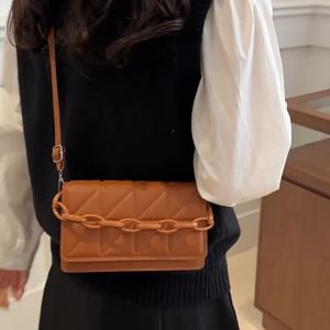 1802 ( READY STOCK ) PU SLING BAG EU FASHION HOUSE