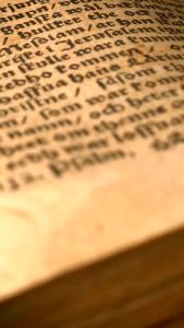 Truyện Ngụ Ngôn Ê - Dốp (bìa mềm)