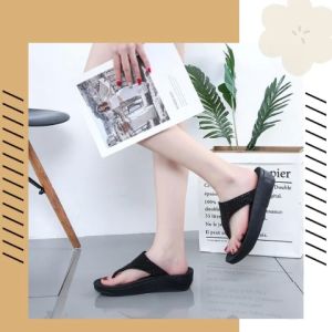 QXshop รองเท้าแตะแฟชั่น สำหรับผู้หญิง เป็นการเสริมส้น พื้นนุ่ม ยางคุณภาพดี ราคาไม่แพง รีบมาตำจ้า