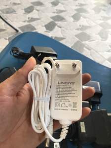 Nguồn sạc adapter [ Viettel cũ ]:12V - 1A 1.5A 2A jack 5.5x2.1mm