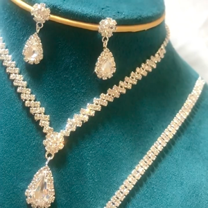 3 PCS Fashionable Elegant Rhinestone Necklace Earrings Luxurious High End Tassel Womens Banquet Jewelry Accessories