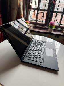 Laptop Dell Latitude 5289 mô tả: Cpu I7 thế hệ 7 7600U Ram 16G SSD 256G Cảm Ứng Xoay Gập 360.(2 in 1)