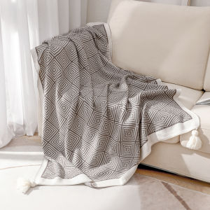 Geometric Knitted Blanket Accessible Luxury Soft Outfit Sofa Blanket Towel Single Lunch Break Air Conditioning Blanket Retro Cover Blanket Shawl