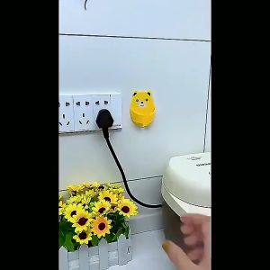 Giá móc dán treo tường hình gấu kẹp giữ phích cắm dây điện đỡ củ cốc sạc cố định cáp đa năng tiện lợi - Gấu kẹp dây điện/ Móc Dán Tường Hình Thú Kẹp Giữ Dây Điện/ Giá Đỡ Sạc Điện Thoại
