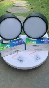 Đèn ốp nổi Led vuông tròn vỏ đen trắng cao cấp Sử dụng chip LED hiện đạiđèn Led ốp Chính hãng rạng đông - Bảo hành 24 tháng
