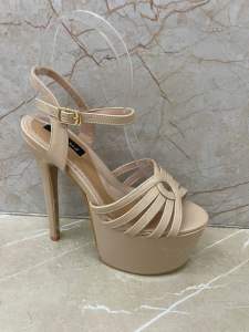 Elegant Pageant platform heels 6.8 inches nude and apricot color 36-40 size comfortable and lightweight