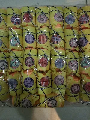 Doorgirft Handkerchief Perkhawinan Gift /30 Pcs Per Pkt Souvenir Gift Perkhawinan /Doorgirft Wedding Souvenir /DIY Decoration Doorgirft Handkerchief /Wedding Gift Souvenir VIP In the Event of Wedding Parties or Birthday Parties or Full Moon Parties.