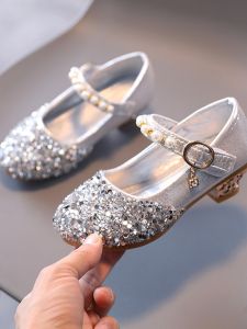 Princess Style round Toe High Heels Childrens Performance Shoes Soft Bottom Crystal Sandals for Little Girls Silver Color
