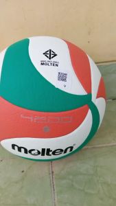 Bola Voly Dewasa Molten 4200 Original Bertehnologi Anti Air Kualitas Terjamin