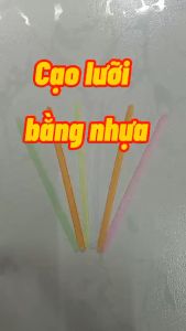 Combo 3 que cạo lưỡi que cạo lưỡi bằng nhựa cây cạo lưỡi hợp vệ sinh cho hơi thở thơm tho (dụng cụ vệ sinh lưỡi)