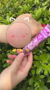 BUY 1 TAKE 1 Sunscreen with SPF90+ and KISS Beauty Magic Blusher - Vellsar