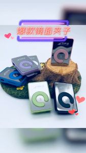 ขนาดเล็กน้ำ Back Clip Player เพลง MP3 พร้อมช่องเสียบการ์ดหน่วยความจำสำหรับโรงเรียนรายวันสีชมพู, สีที่จะเลือก