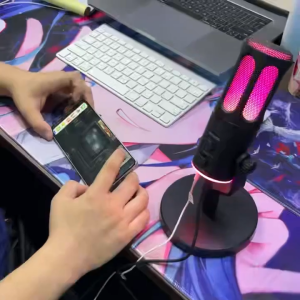 ไมโครโฟนสำหรับเล่นเกมคอนเดนเซอร์ USB RGB ไมโครโฟนสำหรับคอมพิวเตอร์ระดับมืออาชีพ สำหรับการถ่ายทอดสด สำหรับ PC PS4 PS5 Mac โทรศัพท์มือถือ การบันทึก สตรีมมิ่ง ใหม่