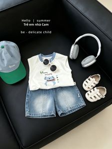 Bộ Áo Thun Không T Tay Hình Cartoon Dễ Thương và Quần Jeans Ngắn