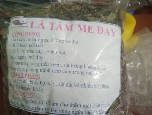 Lá tắm mề đay