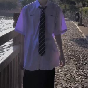 Đồng Phục Học Sinh Thái Lan jk Áo Sơ Mi Ngắn Tay Áo Đồng Phục Thêu Phong Cách Học Đường Cặp Đôi Dễ Phối Rộng Rãi Phong Cách Hàn Quốc Cho Nữ Sinh