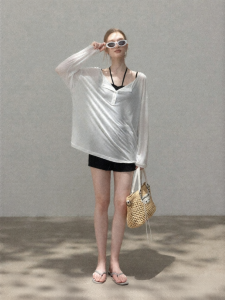 Cantonstory | Black High-Waisted Sporty Straight Leg Pants Female