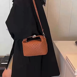 SEA YADOU ฤดูใบไม้ร่วงแฟชั่นลำลองกระเป๋าถือเงากระเป๋าผู้หญิงรุ่นใหม่ลายหินกระเป๋าสะพายกระเป๋าสะพายข้างเรียบง่าย