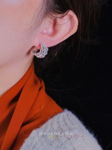 Elegant French Style Silver Lace Trim Hollow out Hoops for Women Fresh out Handmade Alloy Geometric Pattern Fashion Jewelry