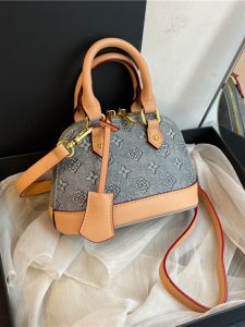 Fashionable Shell Handbag Womens Crossbody Bag Retro Print High Quality PU Leather Casual Versatile Shoulder Bag for Younger Women