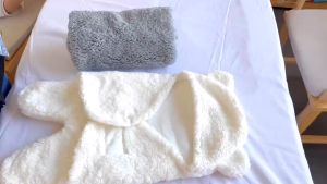 FAMOOP Receiving Blanket Soft Plush Blanket Adjustable Magic Sticker Baby Bedding Essentials for Newborn Baby Swaddle Wrap