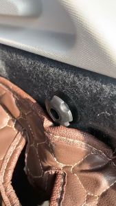 Double Mesh Hanging Storage Net: A Multi-Functional Solution for Your Car Trunk