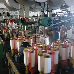 ผ้ากรองแสง สแลนกรองแสง หน้ากว้าง1/2เมตร ยาว10เมตร ตาข่ายกรองแสง แสลนบังแดด 50%60%70%80% (ดำ/เขียว) สามเข็ม เกรดA